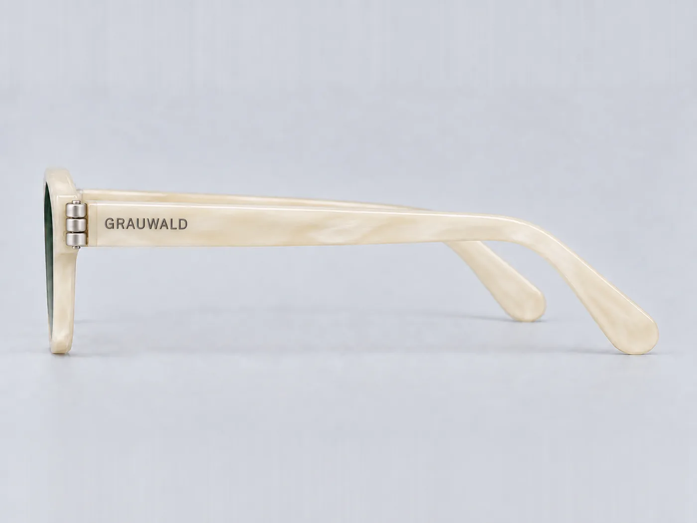 Bein Ivory acetate, temple profile